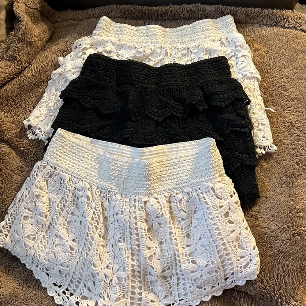 Rue 21 shorts 3 pairs of shores